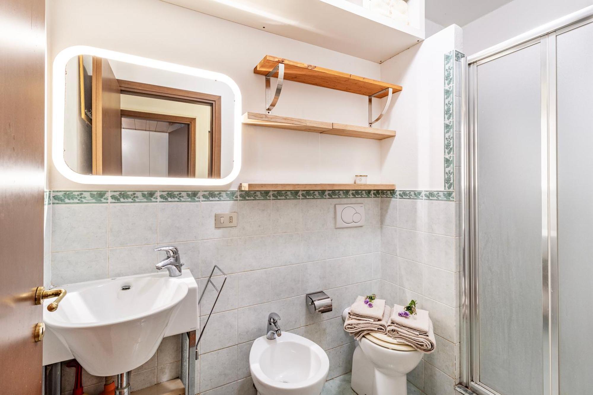 Apartamento Center Private Garden - Happy *